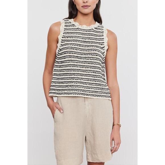 NWT Velvet by Graham & Spencer Sophie Crewneck Sweater Vest Size S - Picture 1 of 5